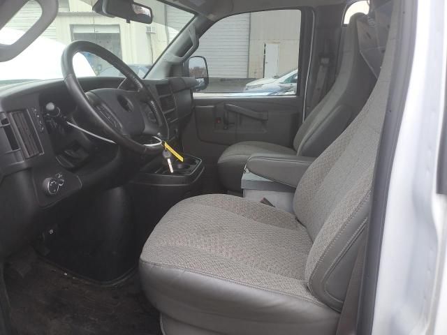 2020 Chevrolet Express G2500 Utility / Service van