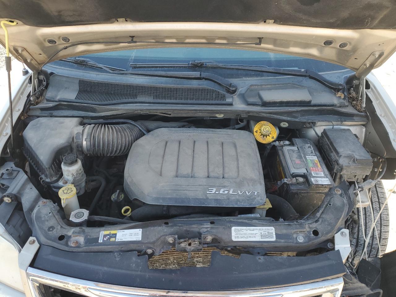 2014 Chrysler Town & Country Touring