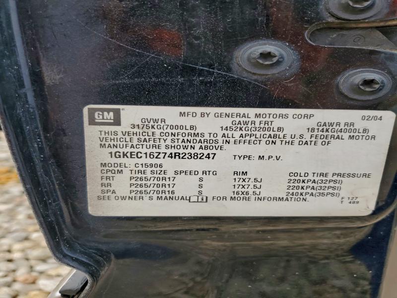 2004 GMC Yukon xl C1500