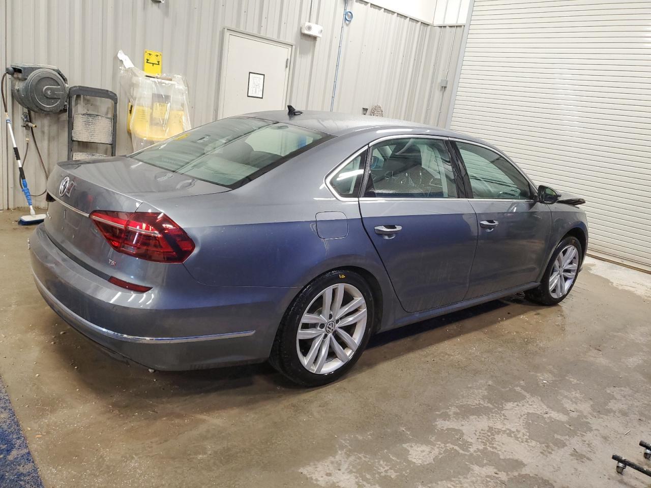 2018 Volkswagen Passat se