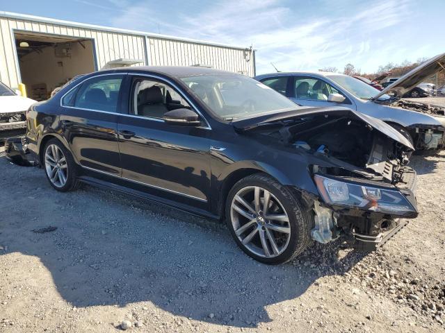 2017 Volkswagen Passat R-line