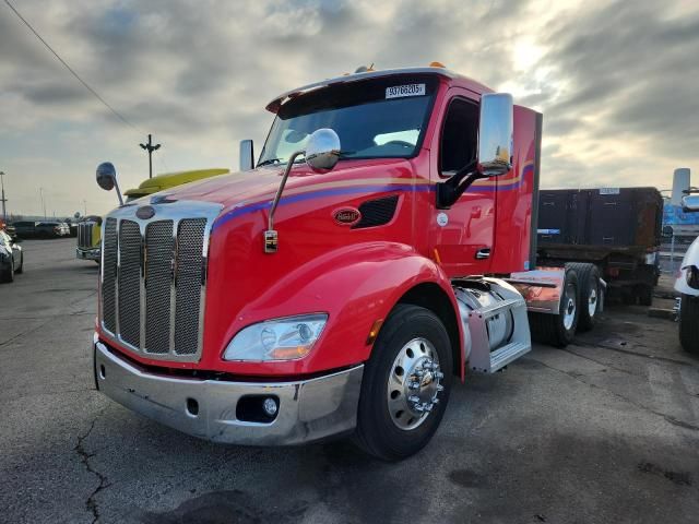 2020 Peterbilt Tractor 2020 Peterbilt 579 Semi Truck