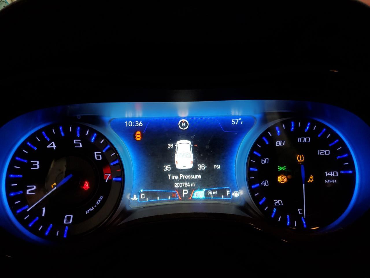 2017 Chrysler 300 s