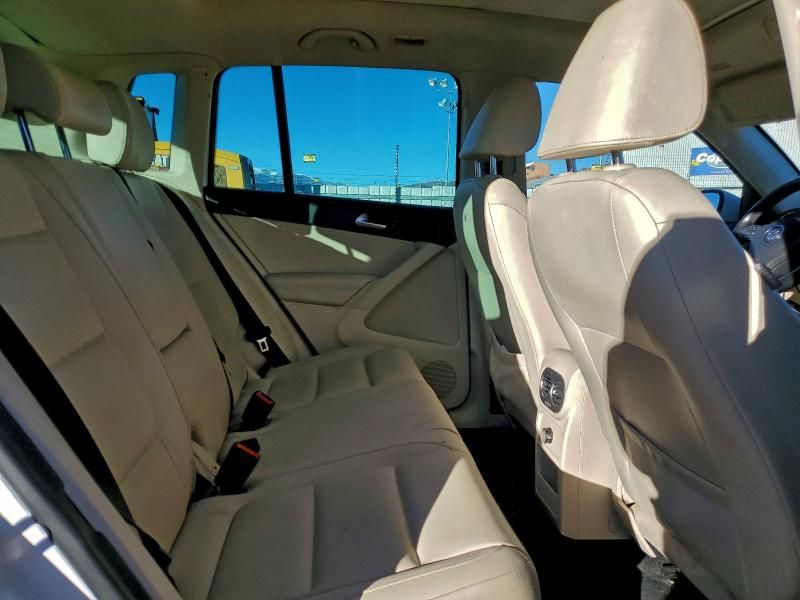 2012 Volkswagen Tiguan s