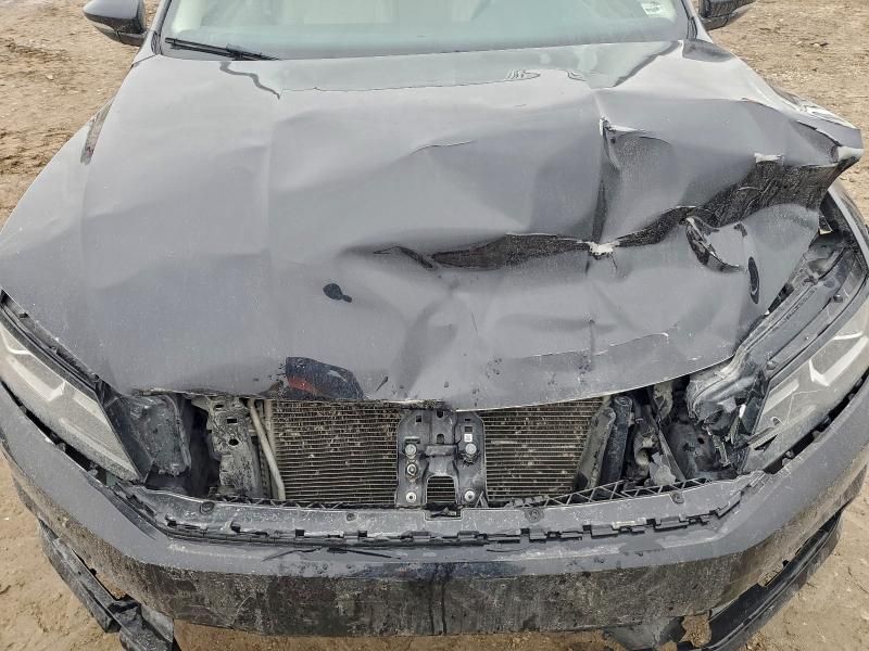 2019 Volkswagen Passat Wolfsburg