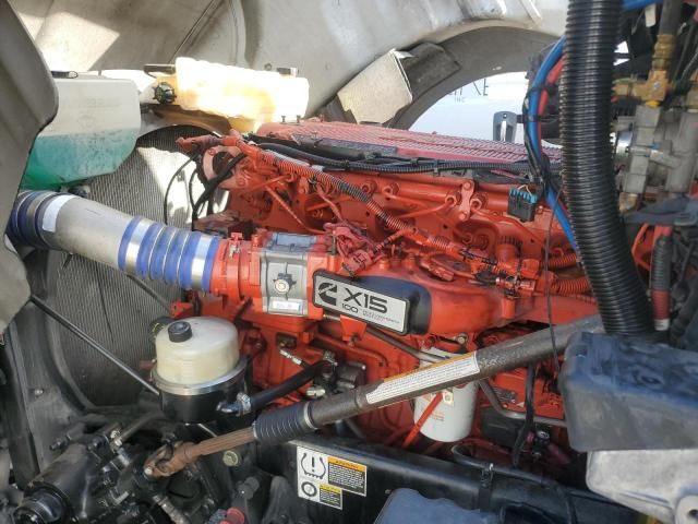 2020 Kenworth T680 Semi Truck