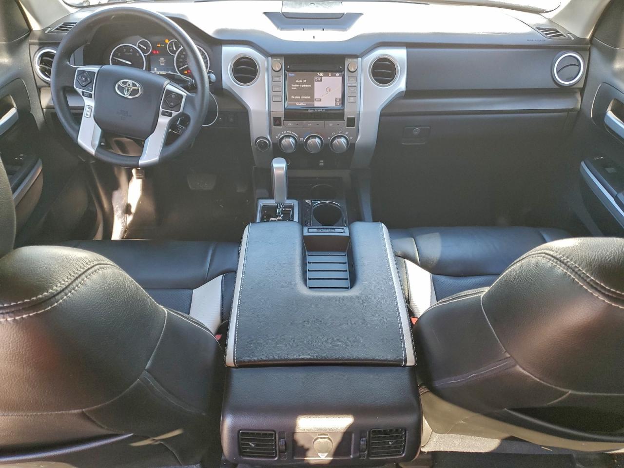 2015 Toyota Tundra Crewmax SR5