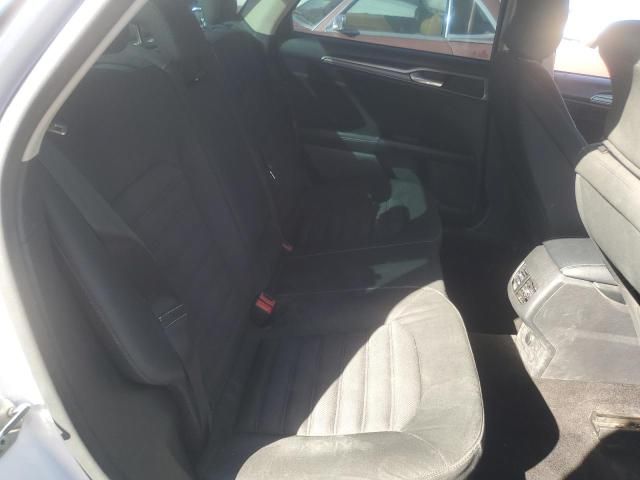 2017 Ford Fusion se Hybrid