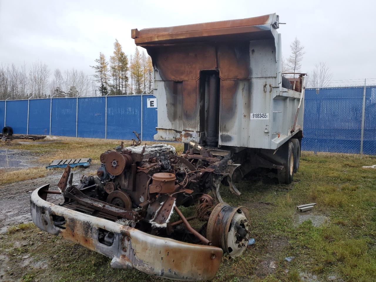 2004 Sterling LT 9500