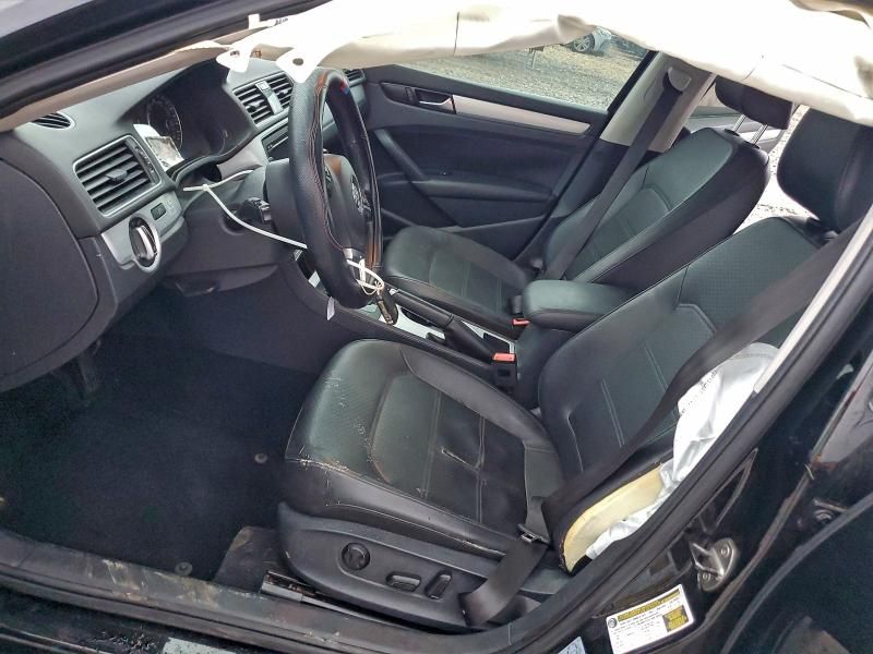 2013 Volkswagen Passat se