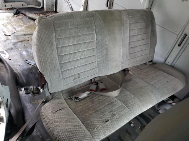 2004 Chevrolet Express Delivery Van