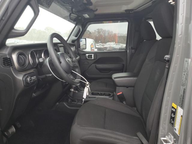 2022 Jeep Gladiator Sport