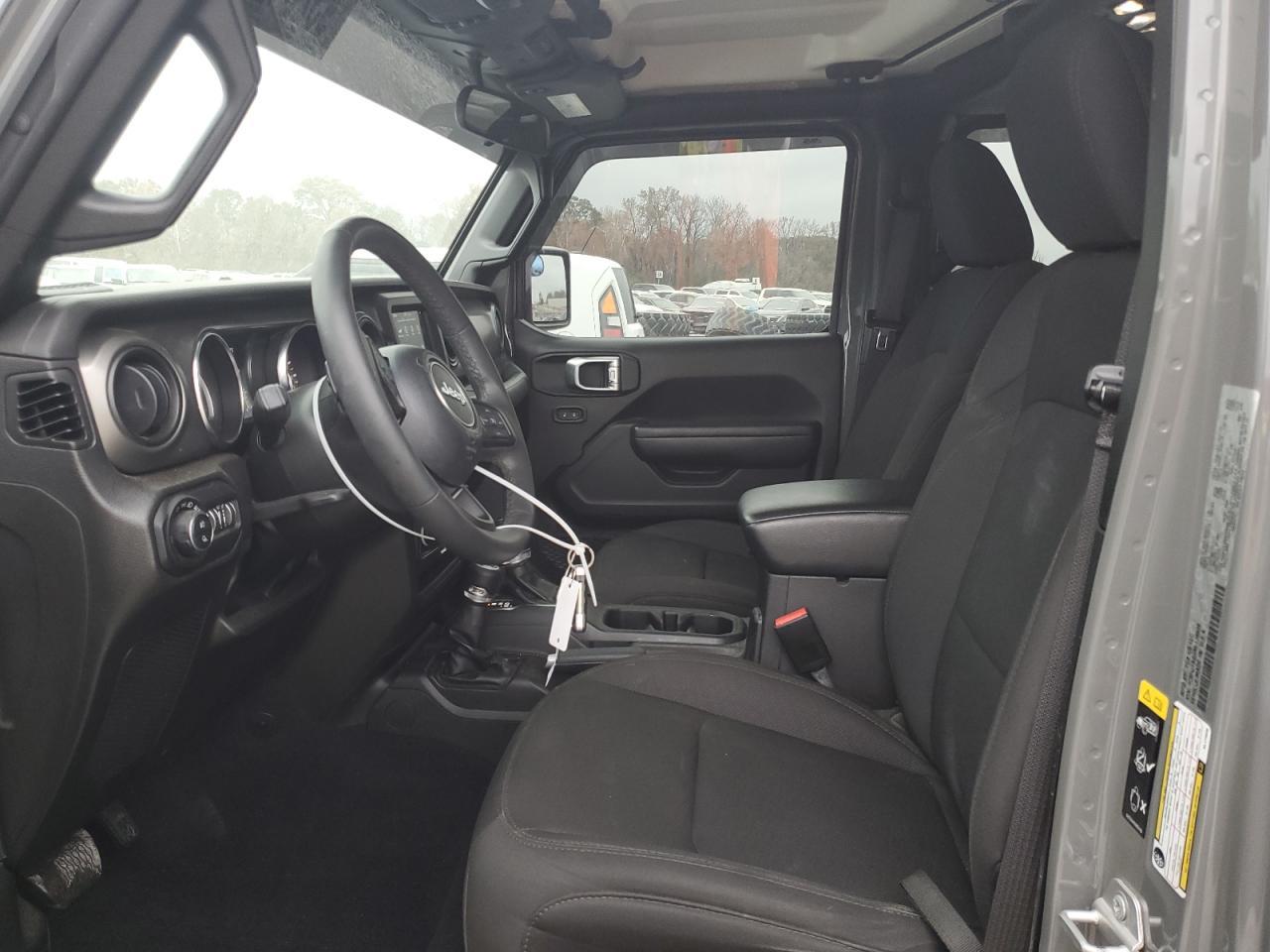 2022 Jeep Gladiator Sport