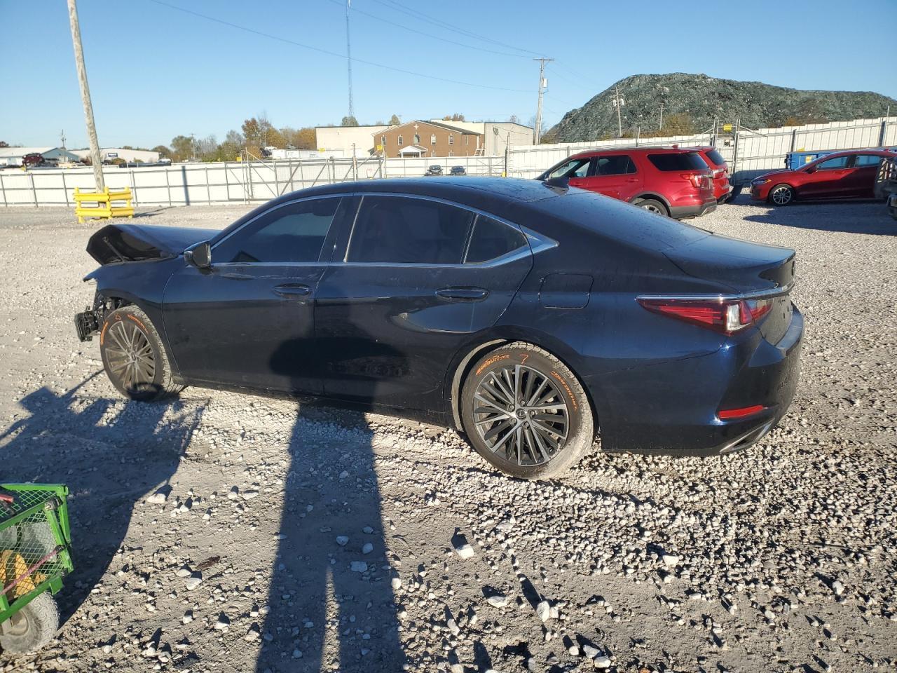 2022 Lexus Es 350 Base