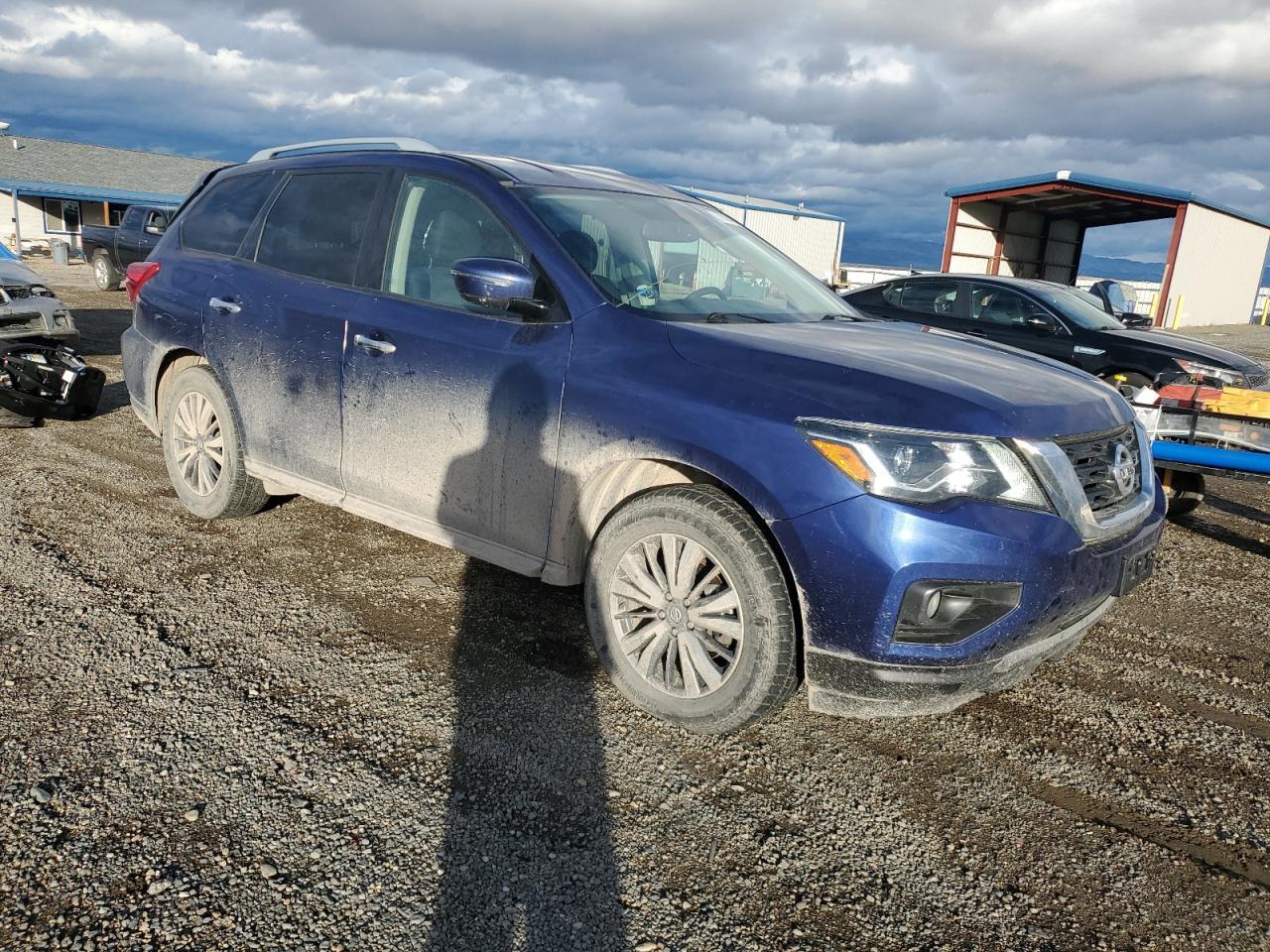 2019 Nissan Pathfinder s