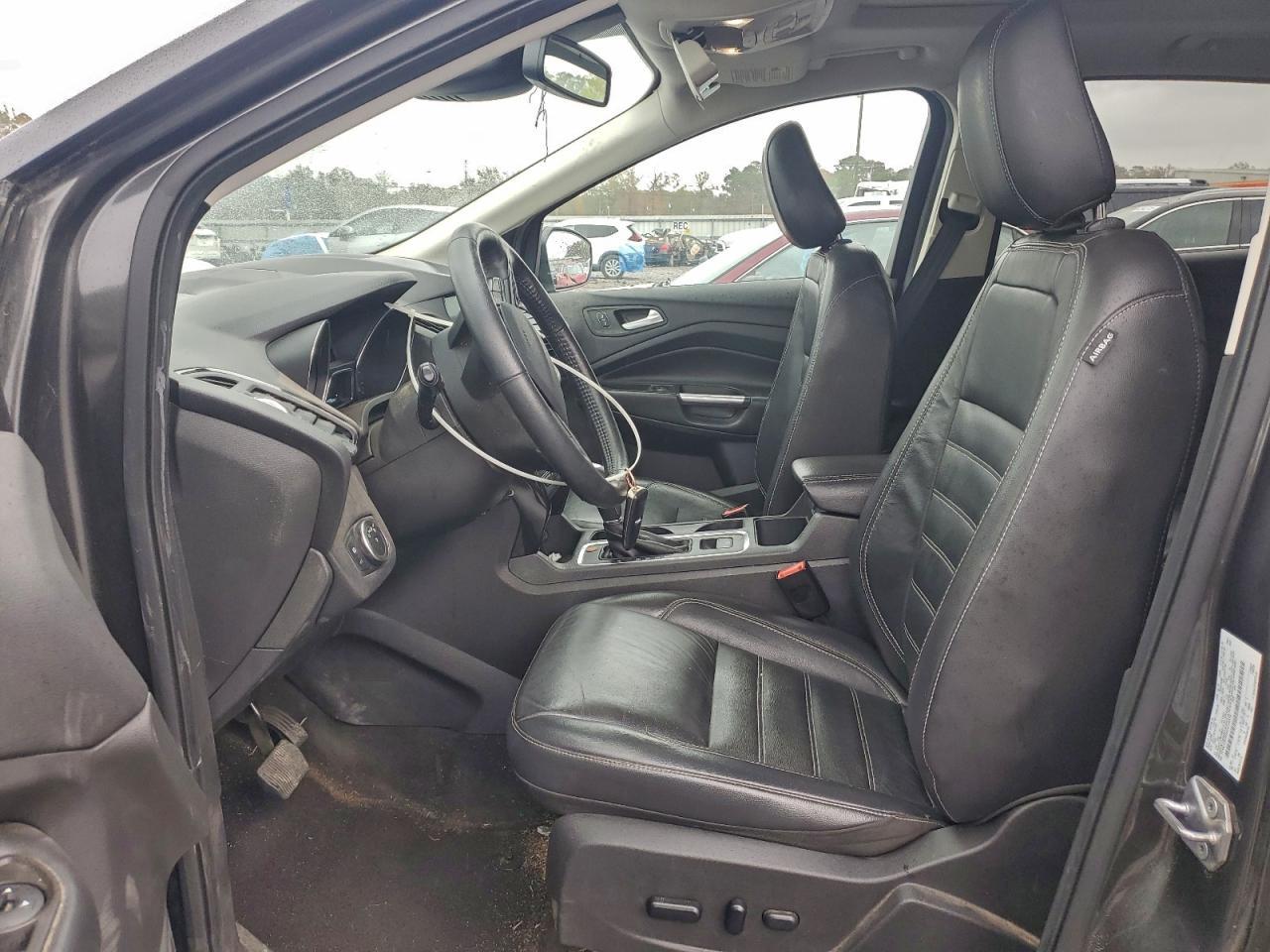 2019 Ford Escape Titanium