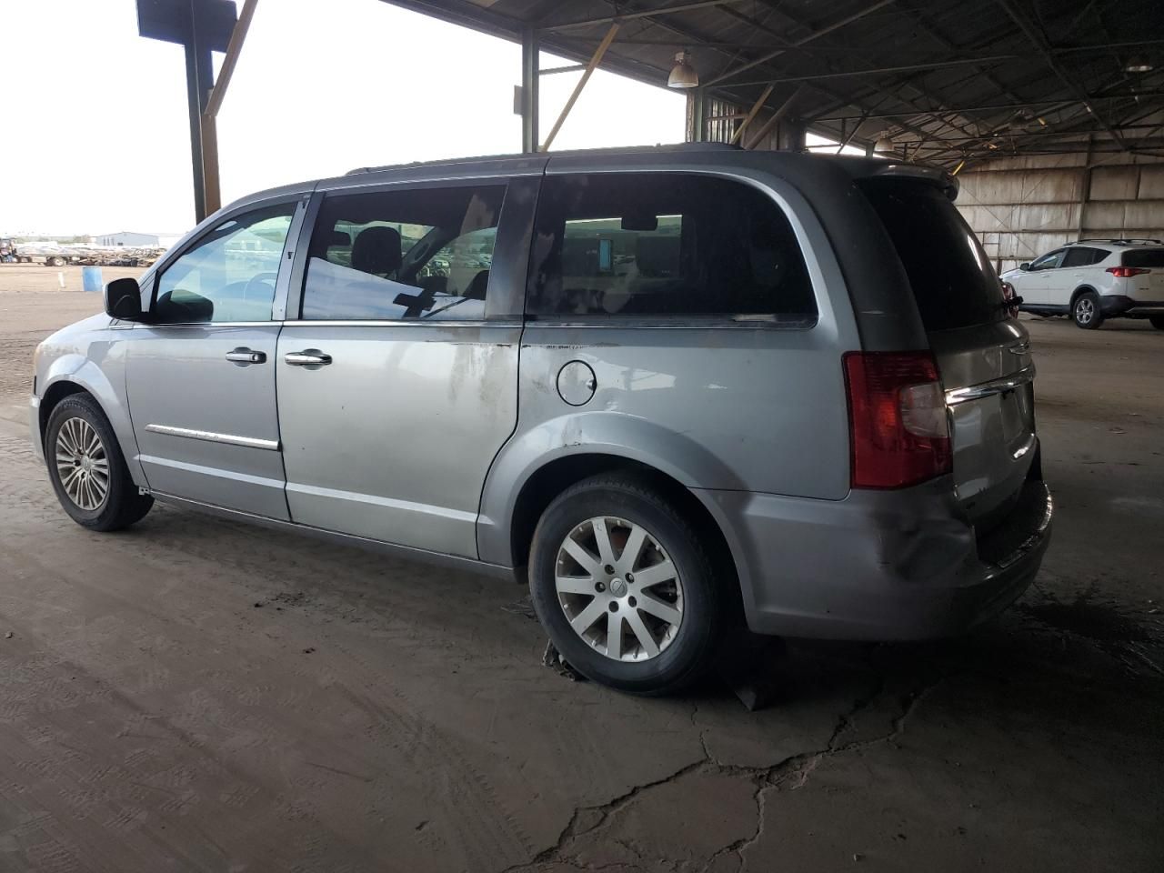 2014 Chrysler Town & Country Touring