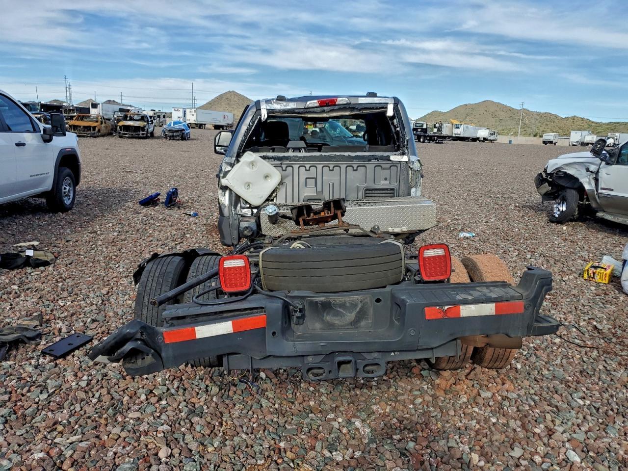 2024 Ford F350 Super Dutiy Truck Cab AND Chassis