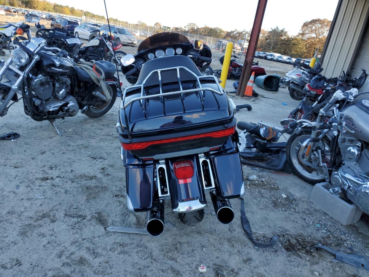 2019 Harley-Davidson Flhtk