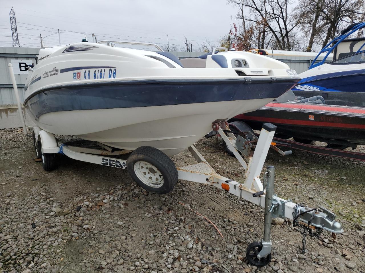 2002 BOM 2000 SEA-DOO Islandia Boat