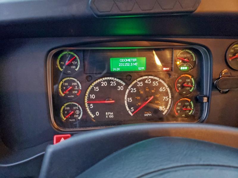 2022 Freightliner Business Class M2 Semi Truck