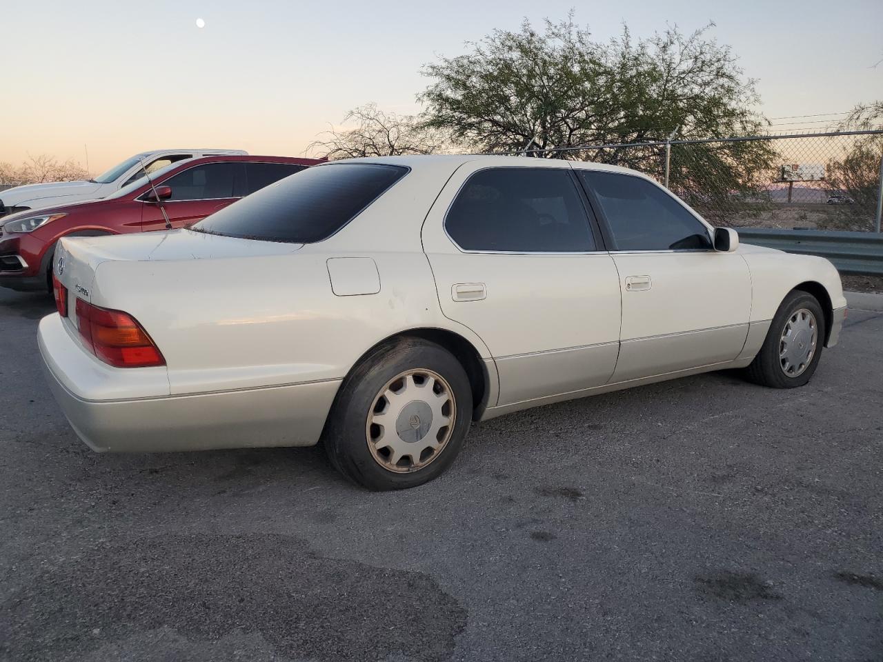1996 Lexus Ls 400 Base