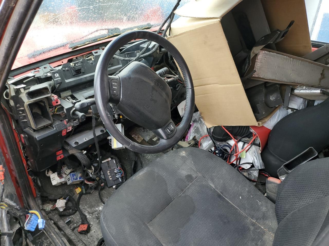 2001 Jeep Cherokee Sport