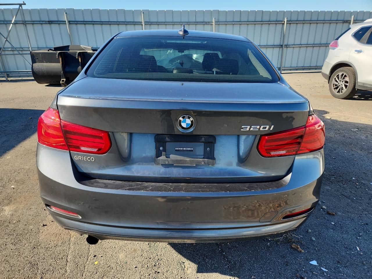 2017 BMW 320 i