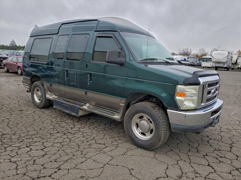 2008 Ford Econoline E250 van