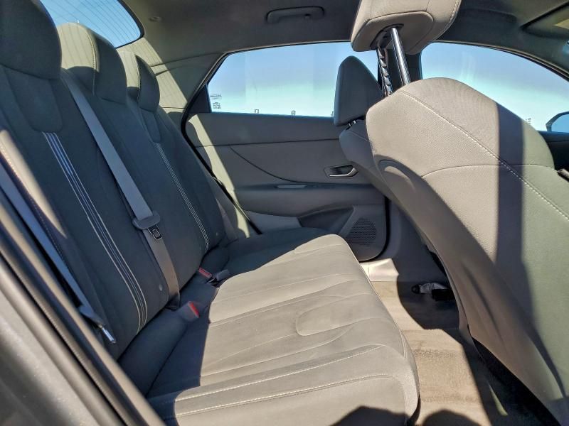 2023 Hyundai Elantra Blue