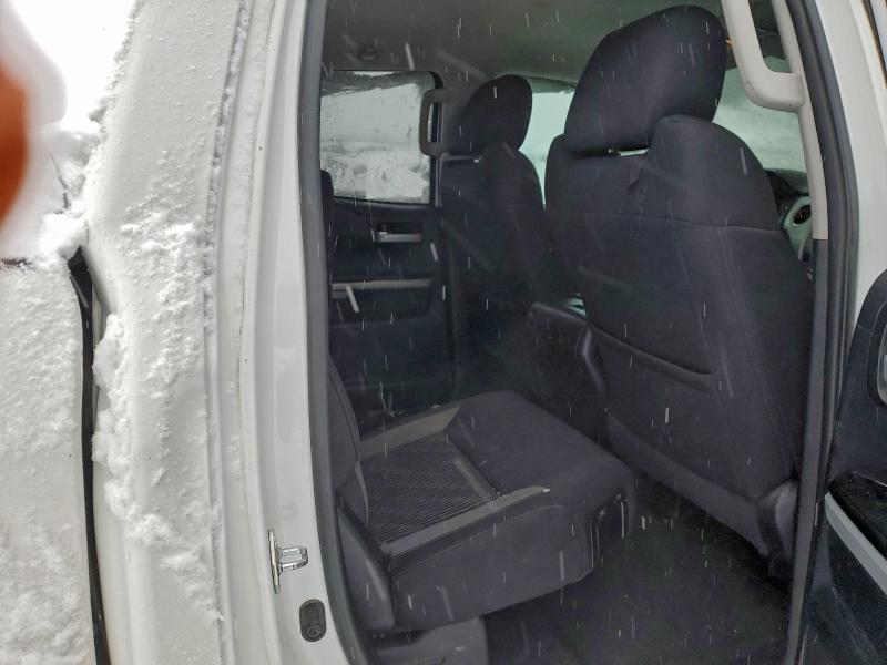 2016 Toyota Tundra Double Cab SR