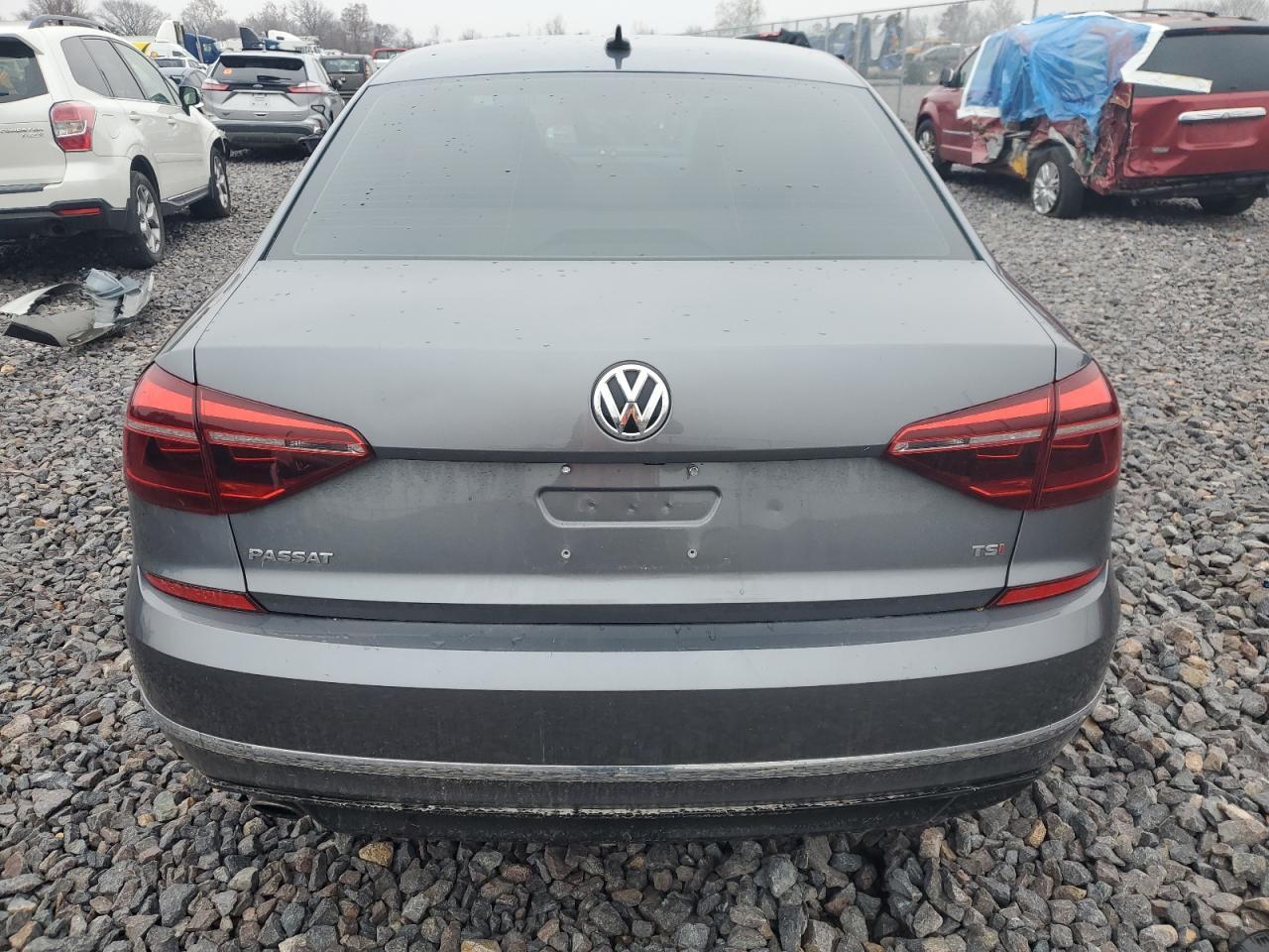 2018 Volkswagen Passat s