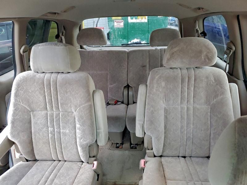 2000 Toyota Sienna le