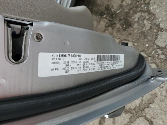 2011 Chrysler Town & Country Touring