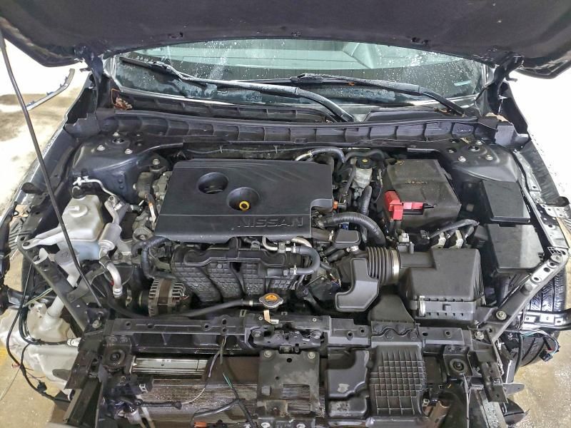 2020 Nissan Altima sr