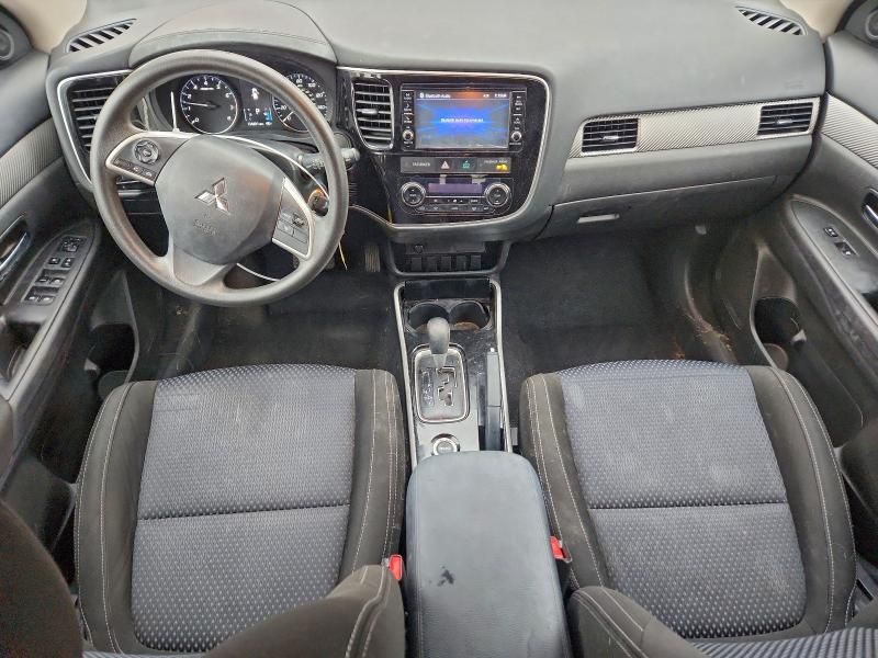 2018 Mitsubishi Outlander se