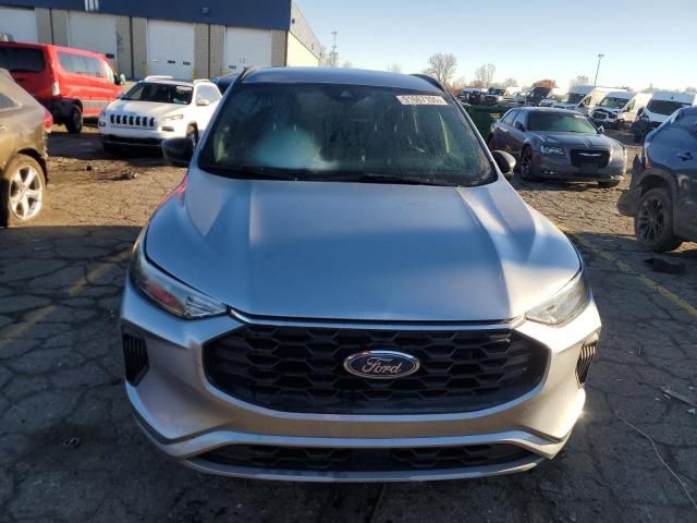 2024 Ford Escape st Line