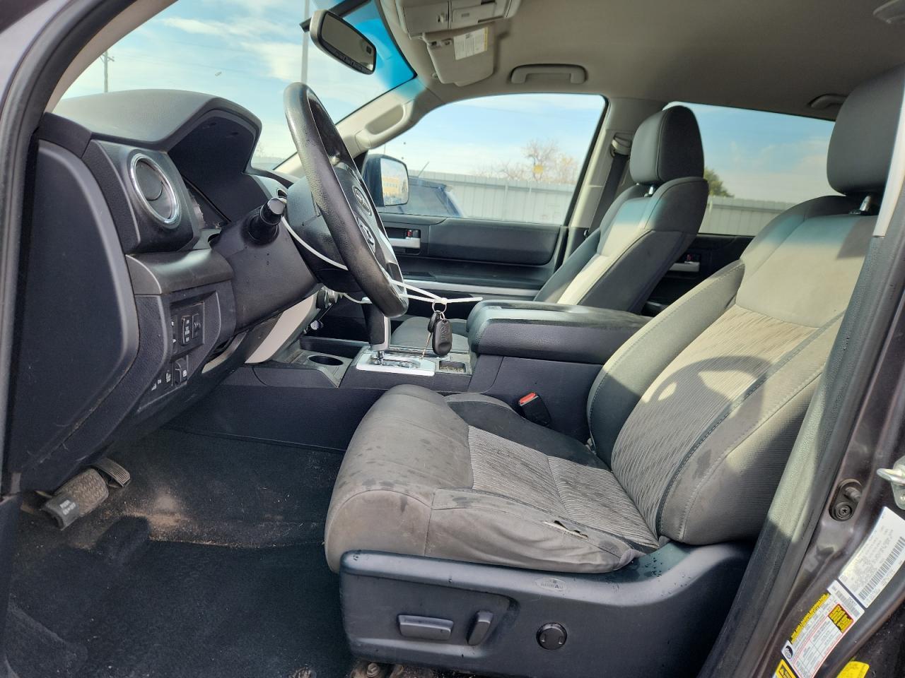 2017 Toyota Tundra SR5