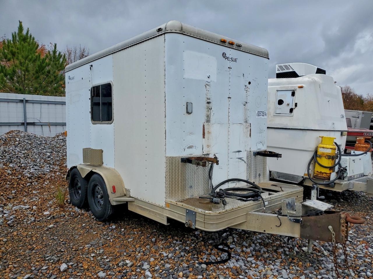 1999 Pelsue 7011A