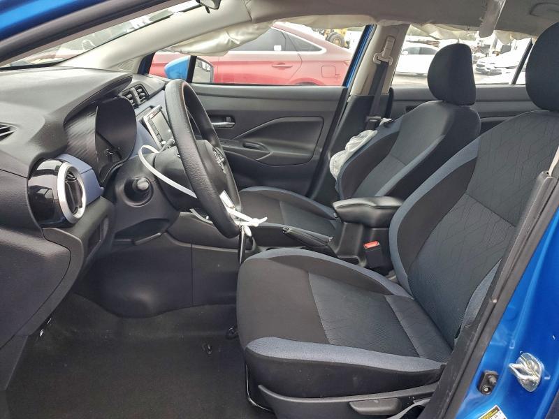 2023 Nissan Versa sv