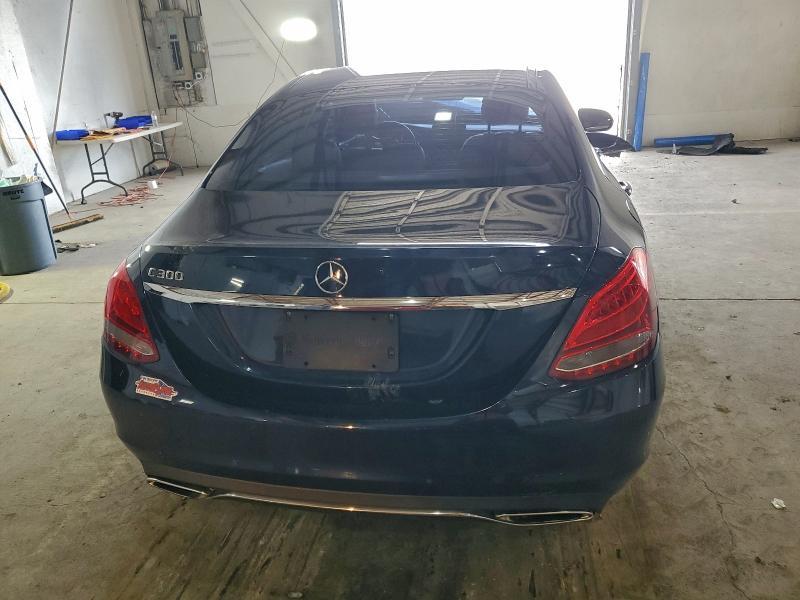 2016 Mercedes-Benz C300
