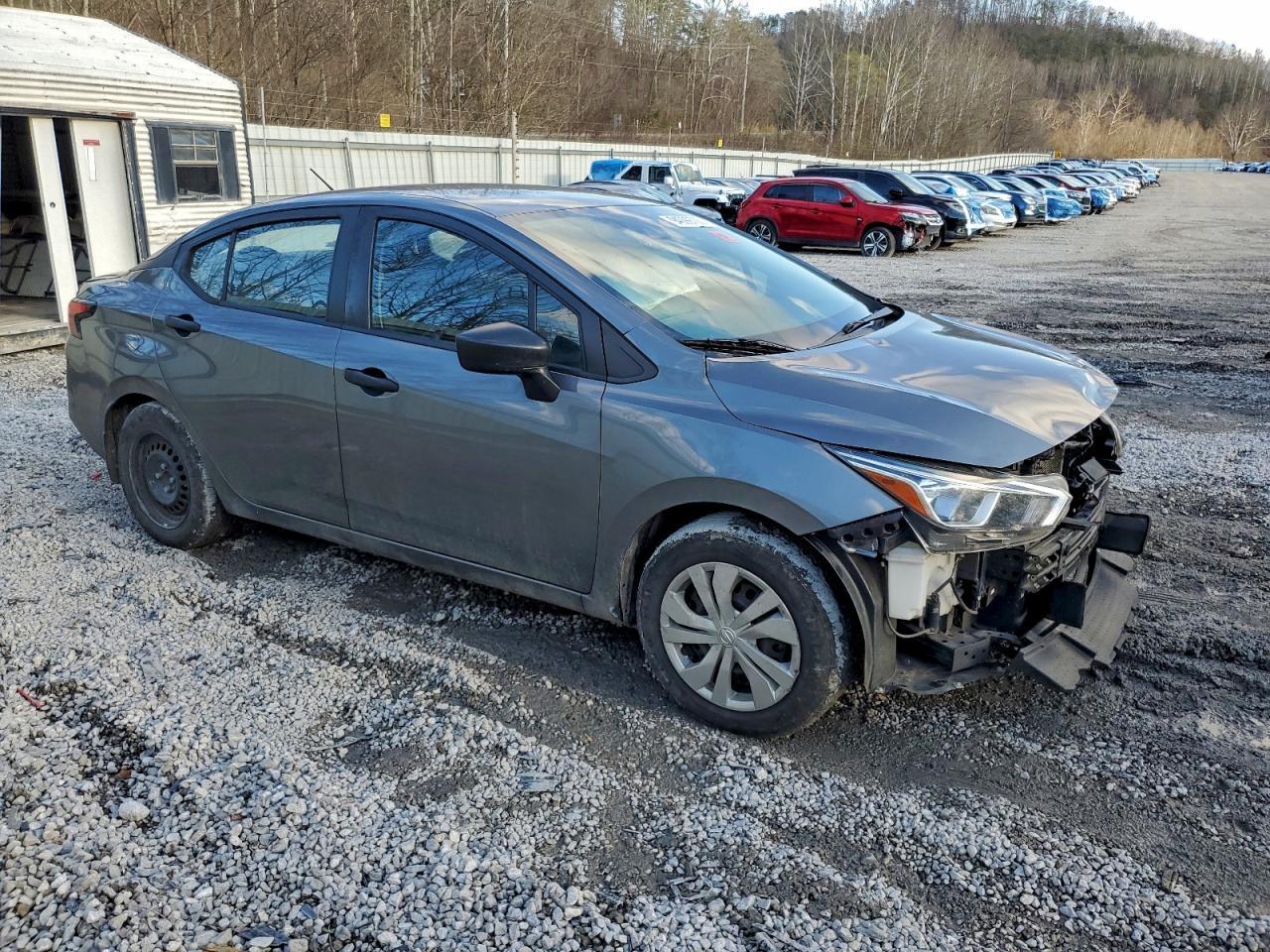 2020 Nissan Versa s