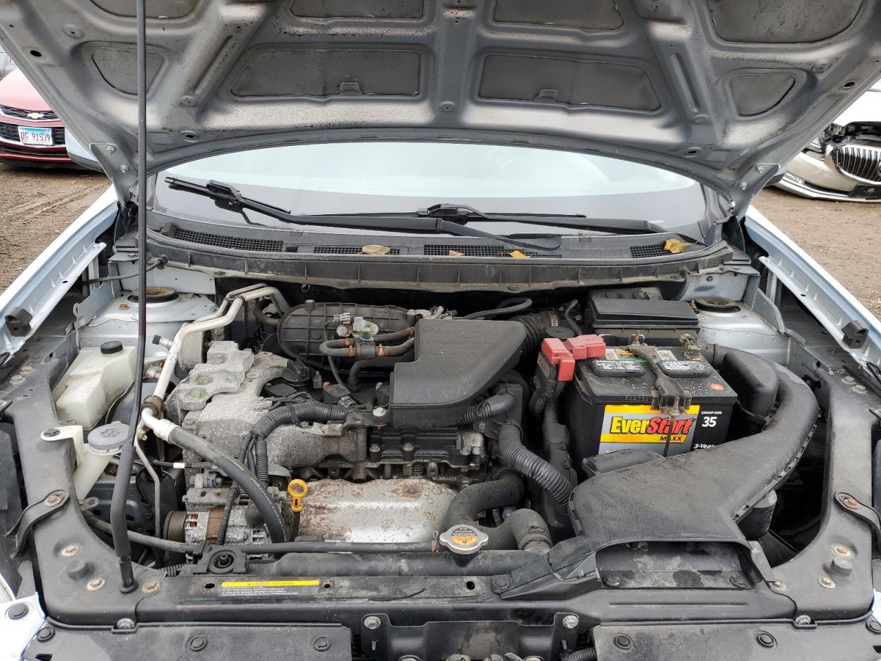 2012 Nissan Rogue s