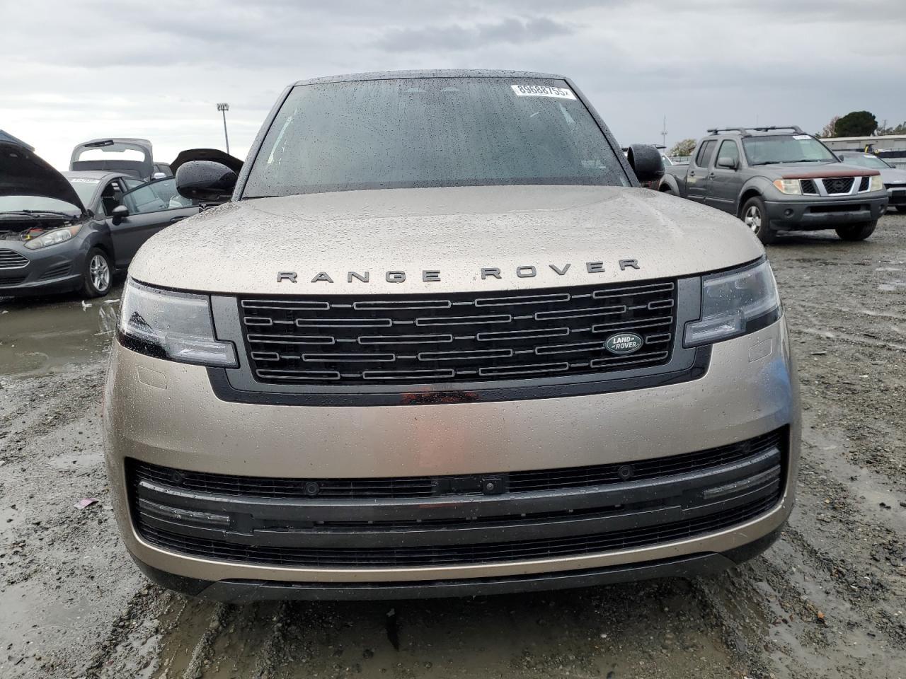 2024 Land Rover Range Rover se