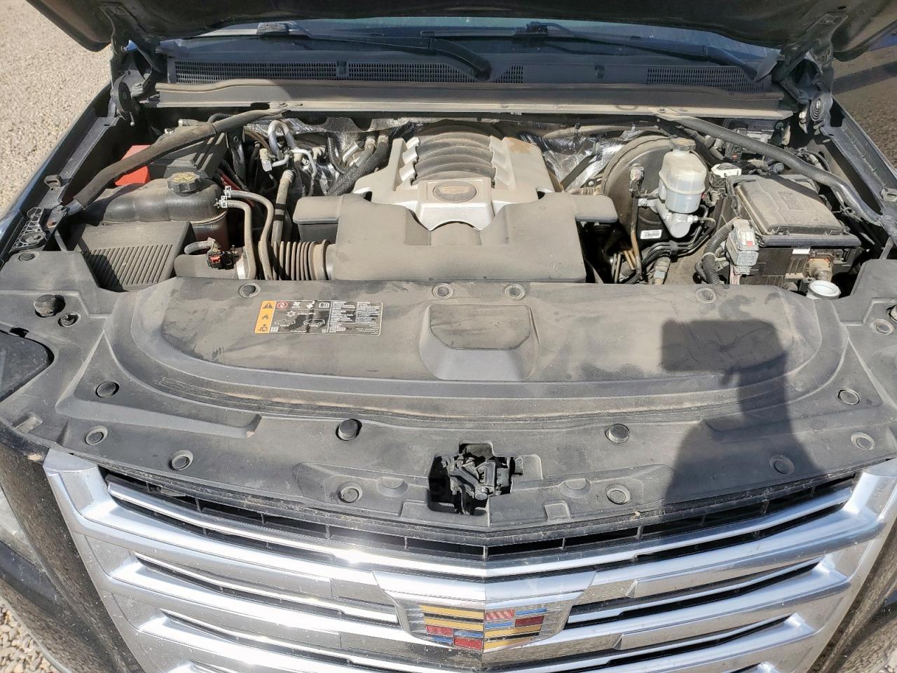 2017 Cadillac Escalade esv Platinum