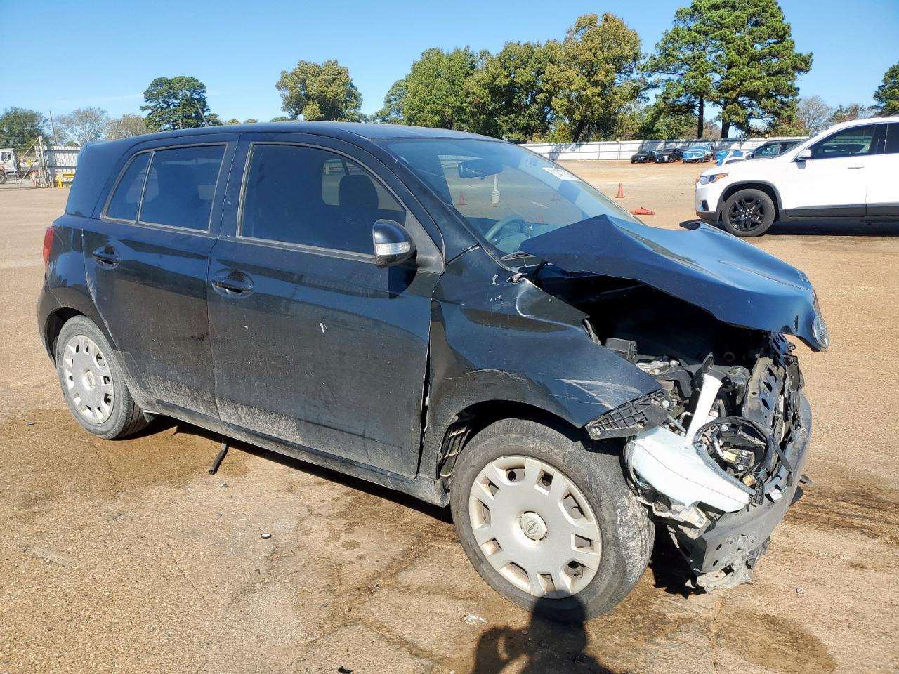 2013 Scion XD
