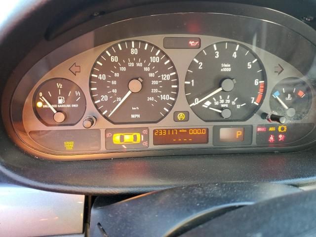 2000 BMW 323 i