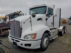 2013 Kenworth T600 Semi Truck