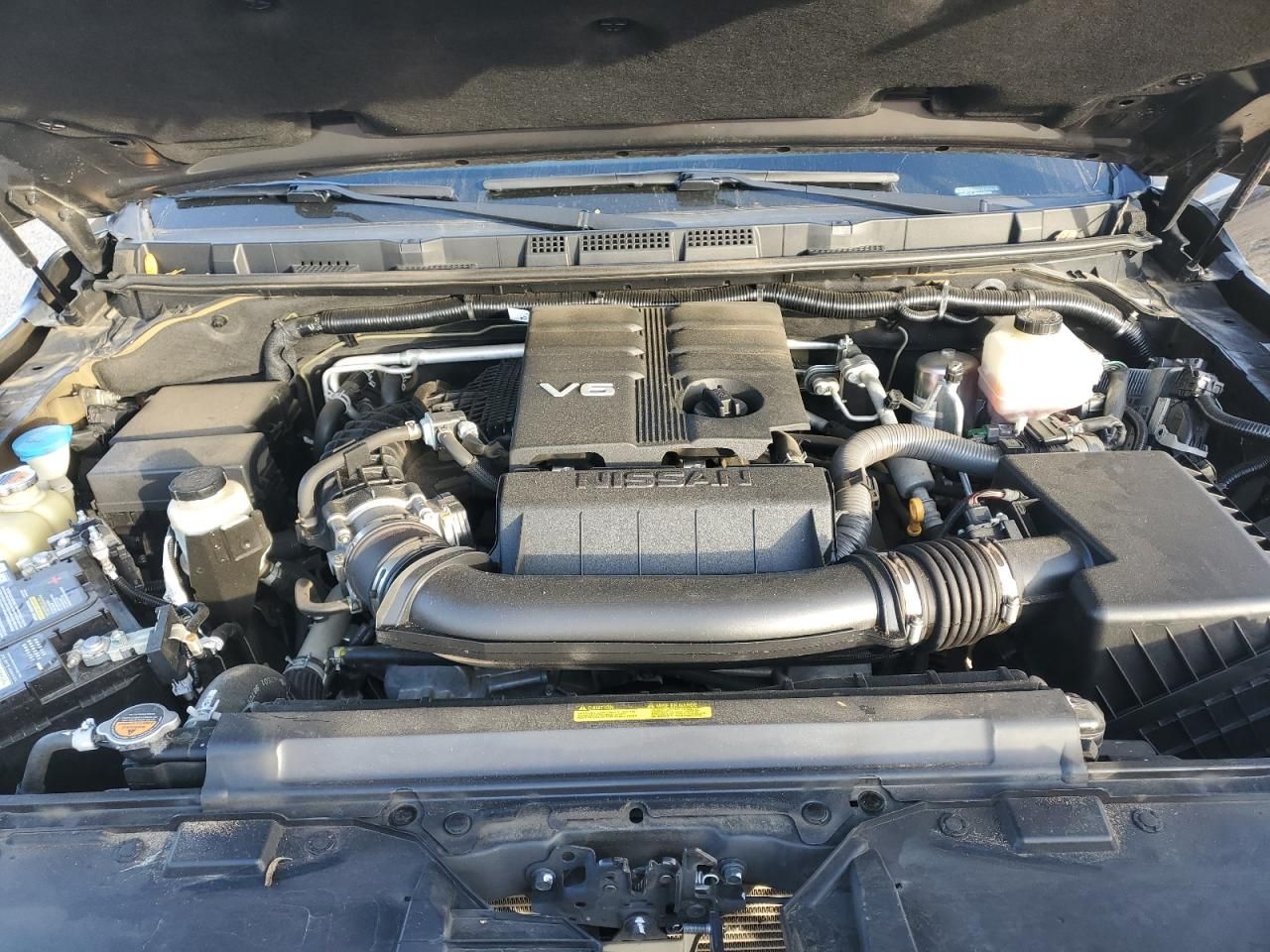 2022 Nissan Frontier s