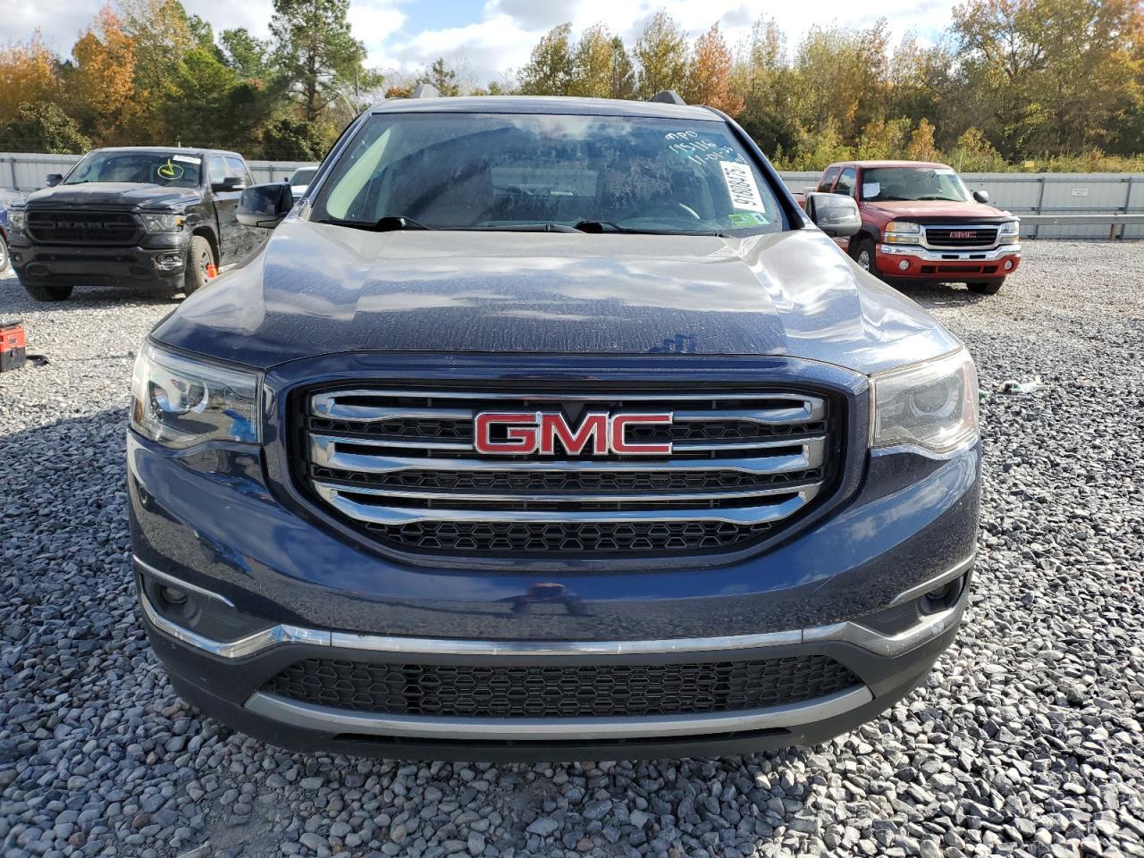 2017 GMC Acadia all Terrain